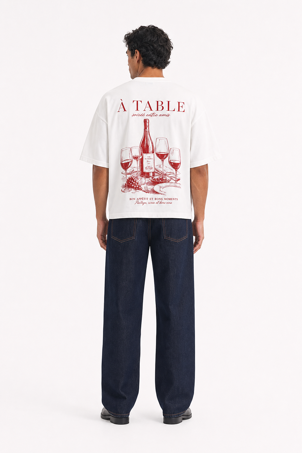 À Table Tee | White — model, back