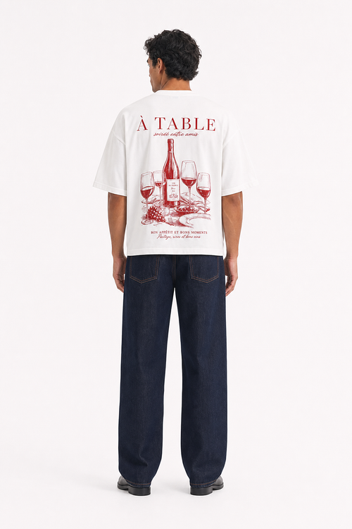 À Table Tee | White — model, back